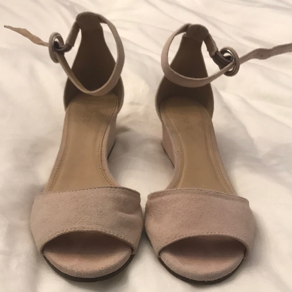 J crew Laila pink suede wedge